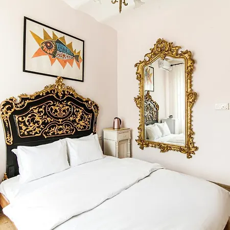 Apartment Fabulous Studio Flat In Beyoglu